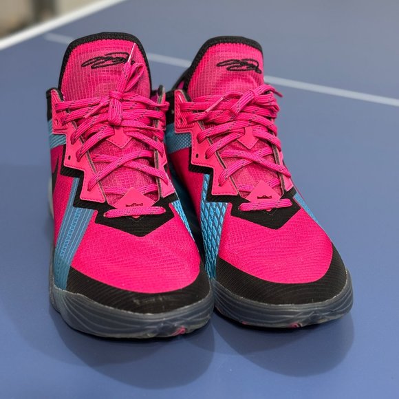 Nike Lebron 18 Low Men's Fireberry/ Black Sneakers Size 10- Used - Picture 3 of 11